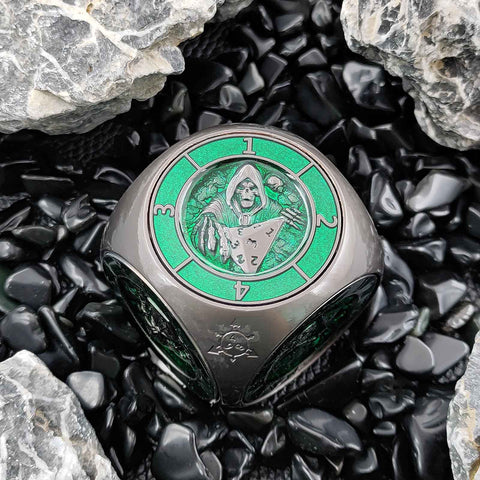 Cube Spinner 7‑in‑1 Metal Dice – Antique Bronze, Copper, Bloodstain & More