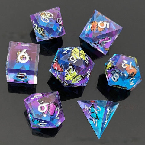 Resin Dice Set with Cat, Butterfly, Volcano, Dragon Egg & Graffiti Designs – Colorful Embedded Dice  Fluorescent Styles for DND & RPG Games
