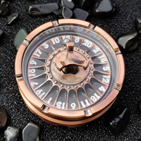 Dragon’s Wheel Metal D20 Spinner – Multiple Color Options
