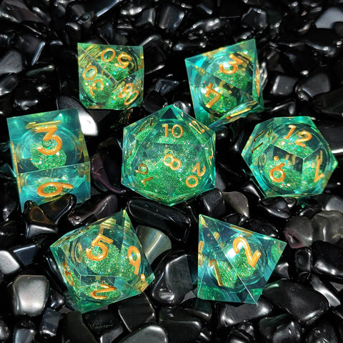 Resin Liquid Core Dice Set – Flowing Glitter DND Dice Multiple colors available