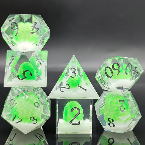Resin Dice Set with Cat, Butterfly, Volcano, Dragon Egg & Graffiti Designs – Colorful Embedded Dice  Fluorescent Styles for DND & RPG Games